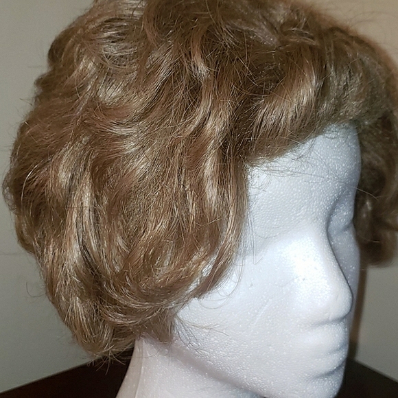 Blonde Brownish Short Light Waves Hair Style Average Size 21"-23" Lace Cap Wig